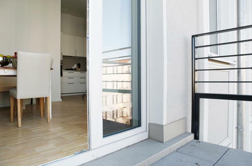 Sc 03 By Rockchair Apartments L Superhost Status L 2 Bedrooms Boxspringbeds Balcony Elevator - Cozy Family & Business Flair Welcomes You! برلين المظهر الخارجي الصورة